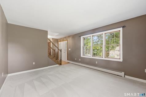 73 Folly Brook Lane Manchester CT 06040
