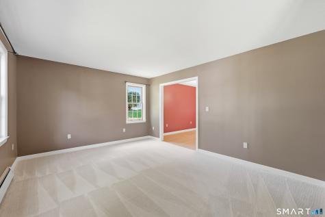 73 Folly Brook Lane Manchester CT 06040