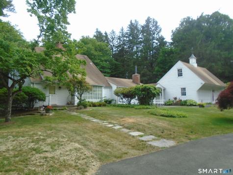 53 Umpawaug Road Redding CT 06896