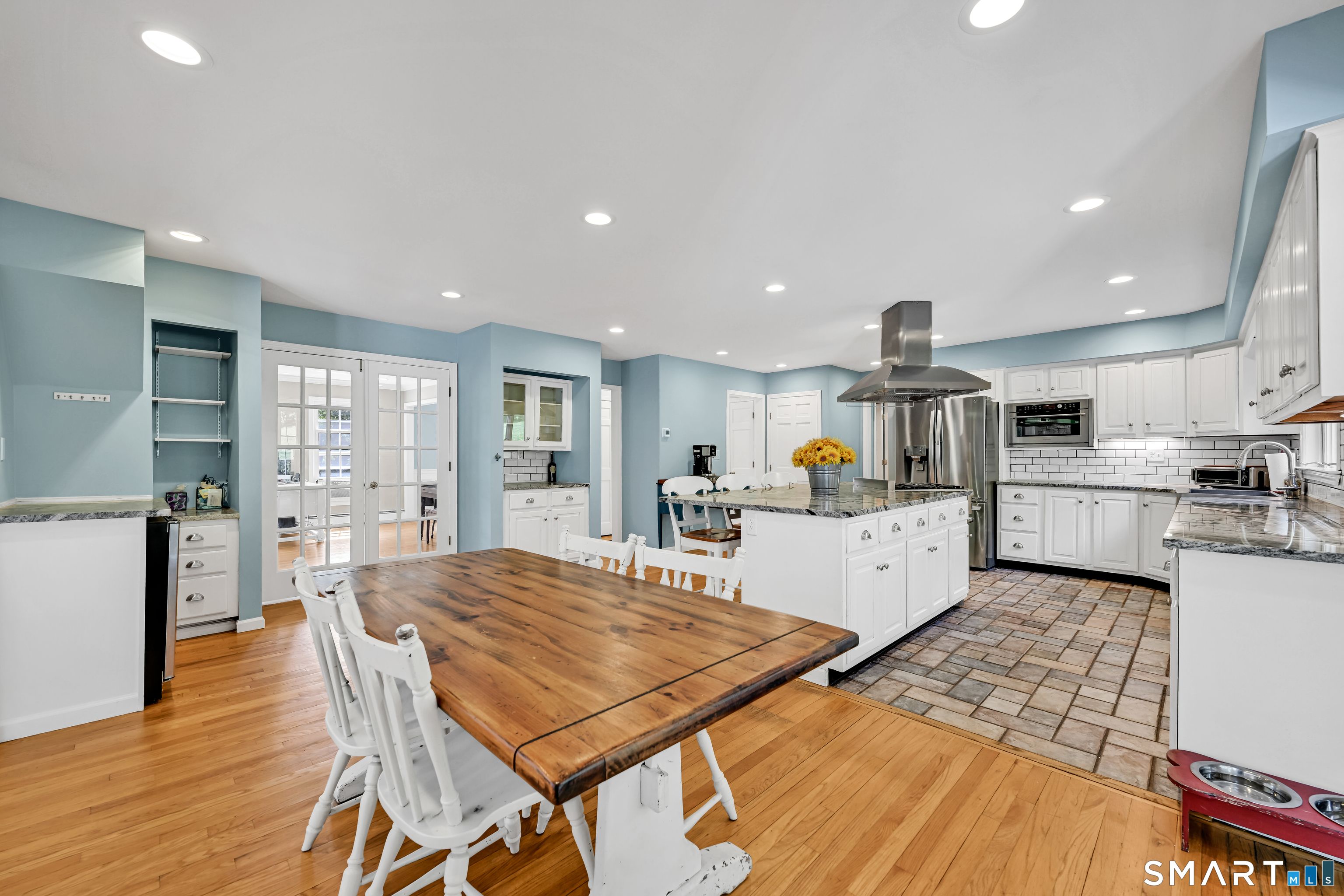 131 Woods Way Drive Southbury CT 06488
