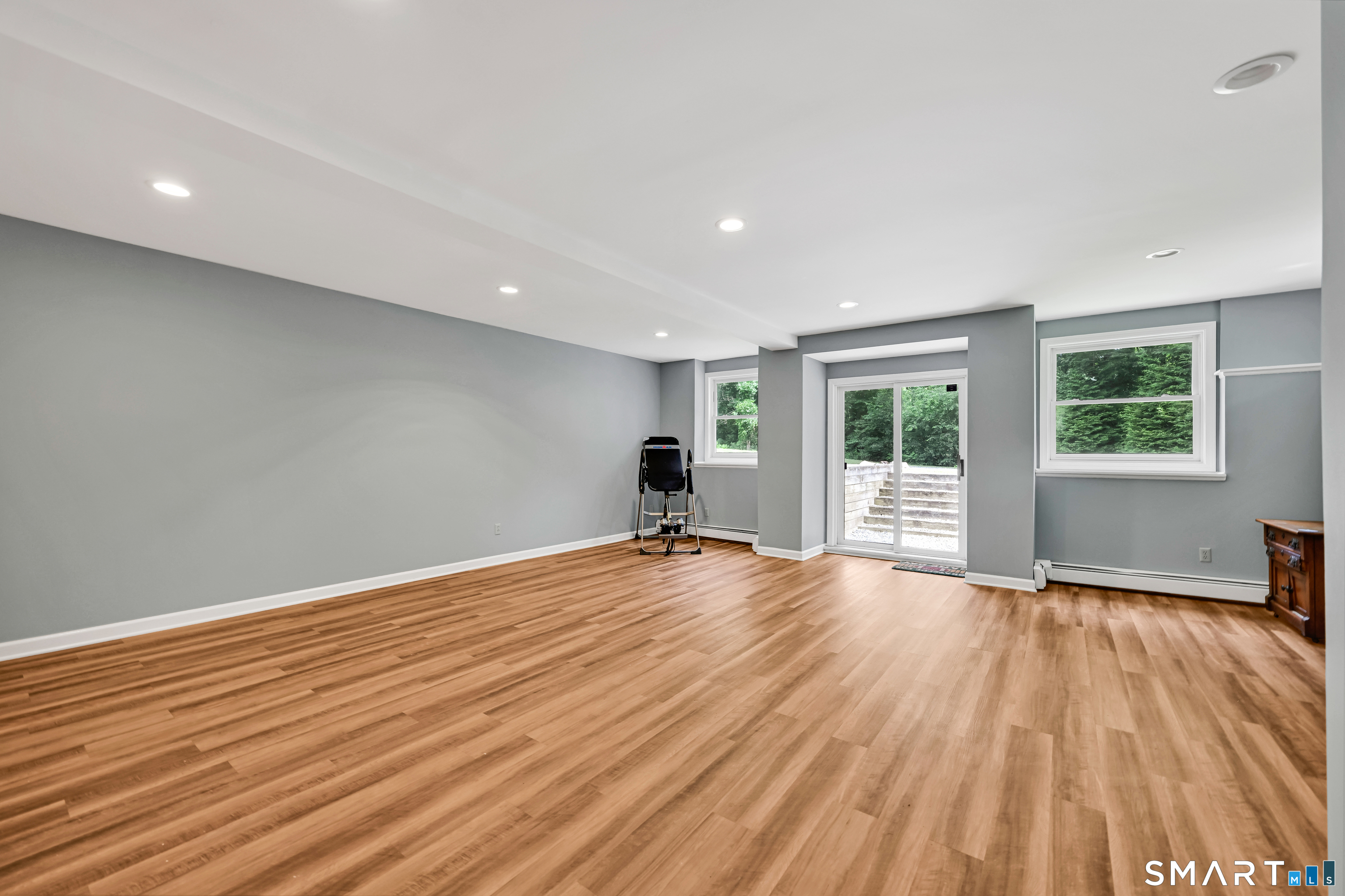 131 Woods Way Drive Southbury CT 06488