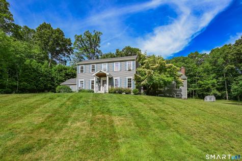 131 Woods Way Drive Southbury CT 06488