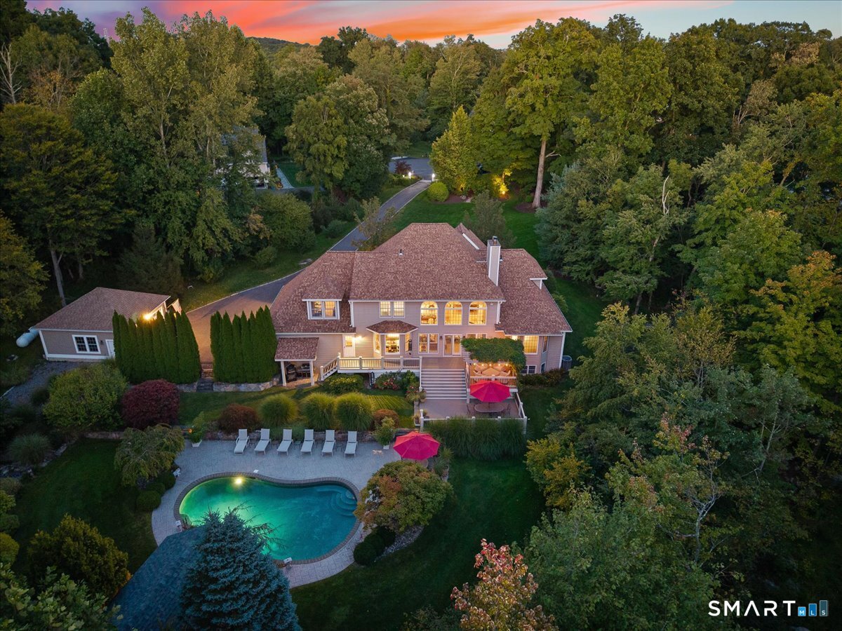 7 West Farms Lane New Fairfield CT 06812