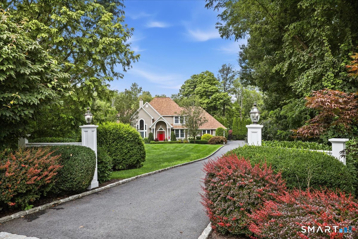 7 West Farms Lane New Fairfield CT 06812