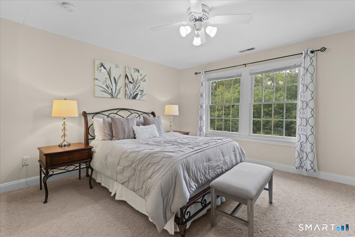 7 West Farms Lane New Fairfield CT 06812
