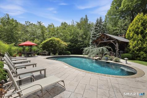 7 West Farms Lane New Fairfield CT 06812