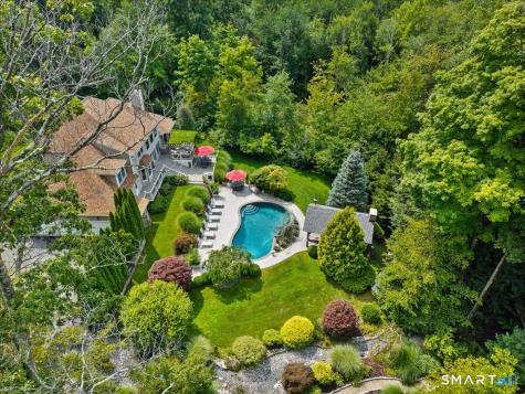 7 West Farms Lane New Fairfield CT 06812