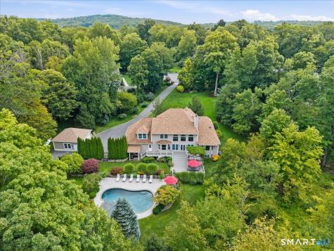7 West Farms Lane New Fairfield CT 06812