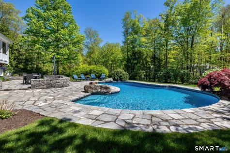 27 Webster Road Ridgefield CT 06877