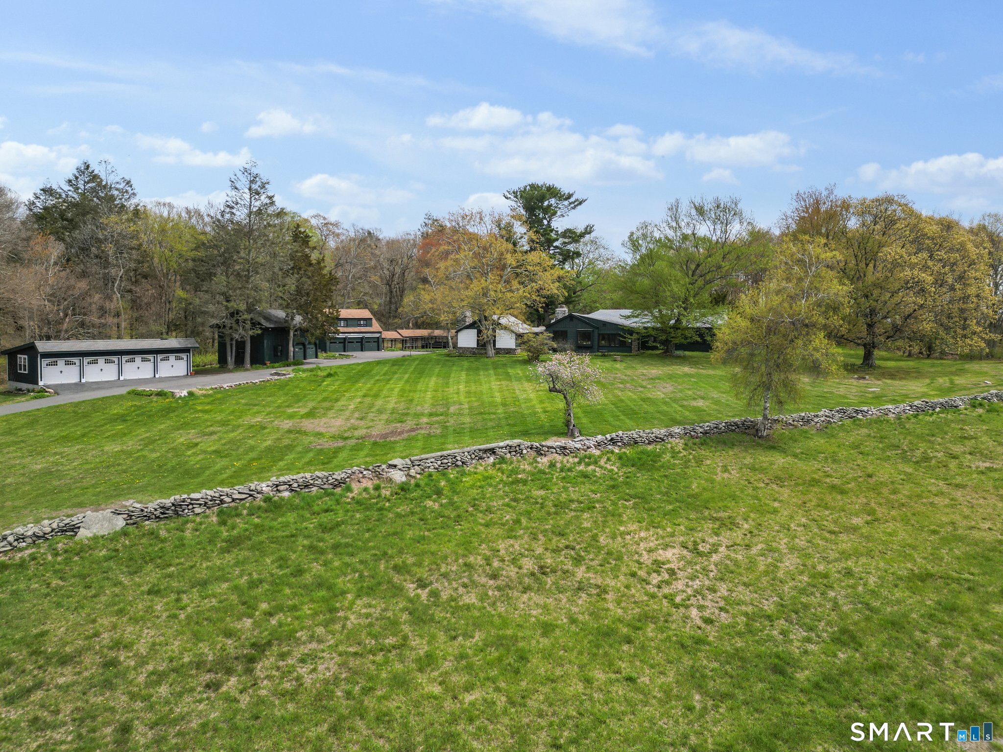 34 Black Snake Lane Bridgewater CT 06752
