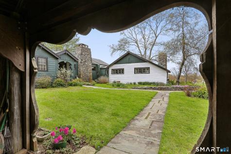 34 Black Snake Lane Bridgewater CT 06752