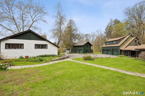 34 Black Snake Lane Bridgewater CT 06752