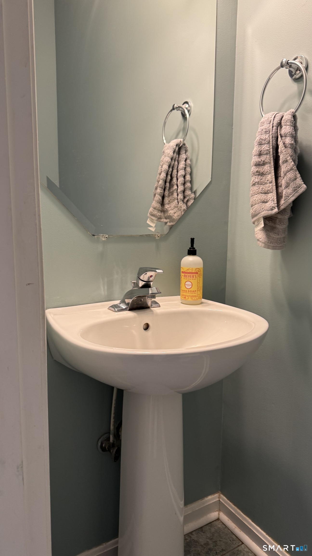 40 Mountain Laurel Way Suffield CT 06078