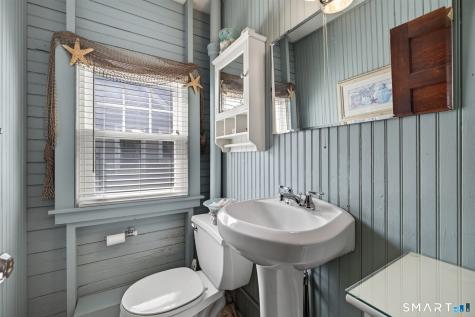 27 Gates Road Old Saybrook CT 06475