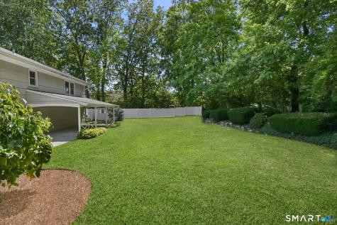 6 Field Crest Road New Canaan CT 06840