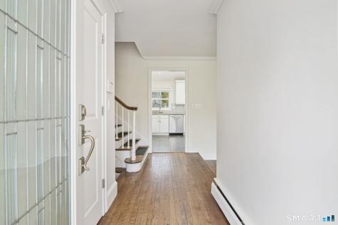 6 Field Crest Road New Canaan CT 06840
