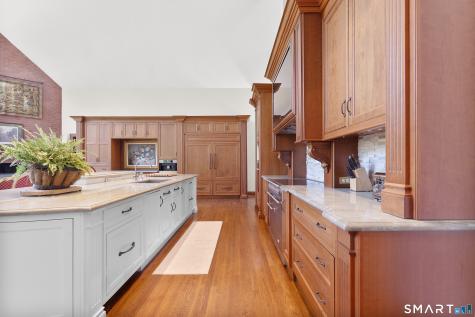 64-64 Big Bear Hill Road New Milford CT 06776
