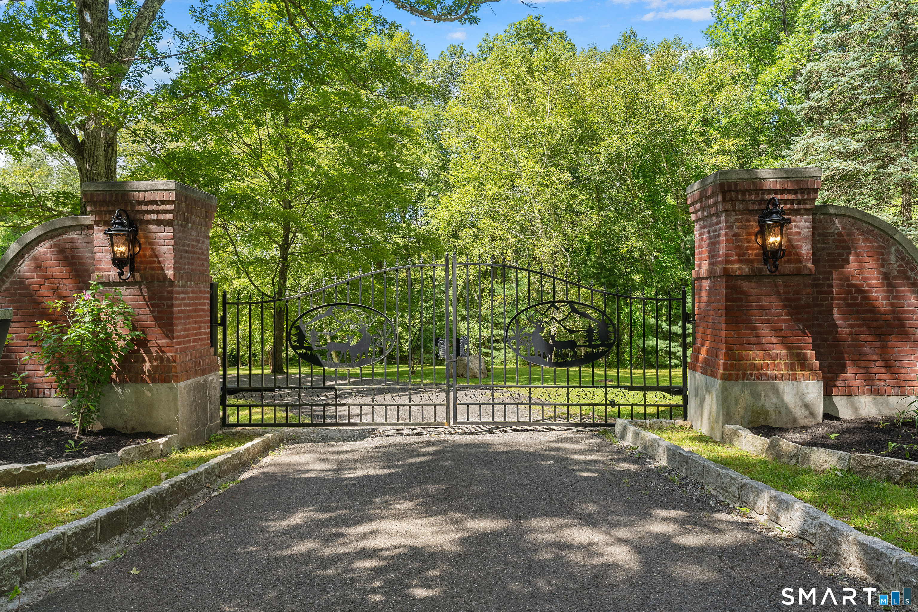 64-64 Big Bear Hill Road New Milford CT 06776