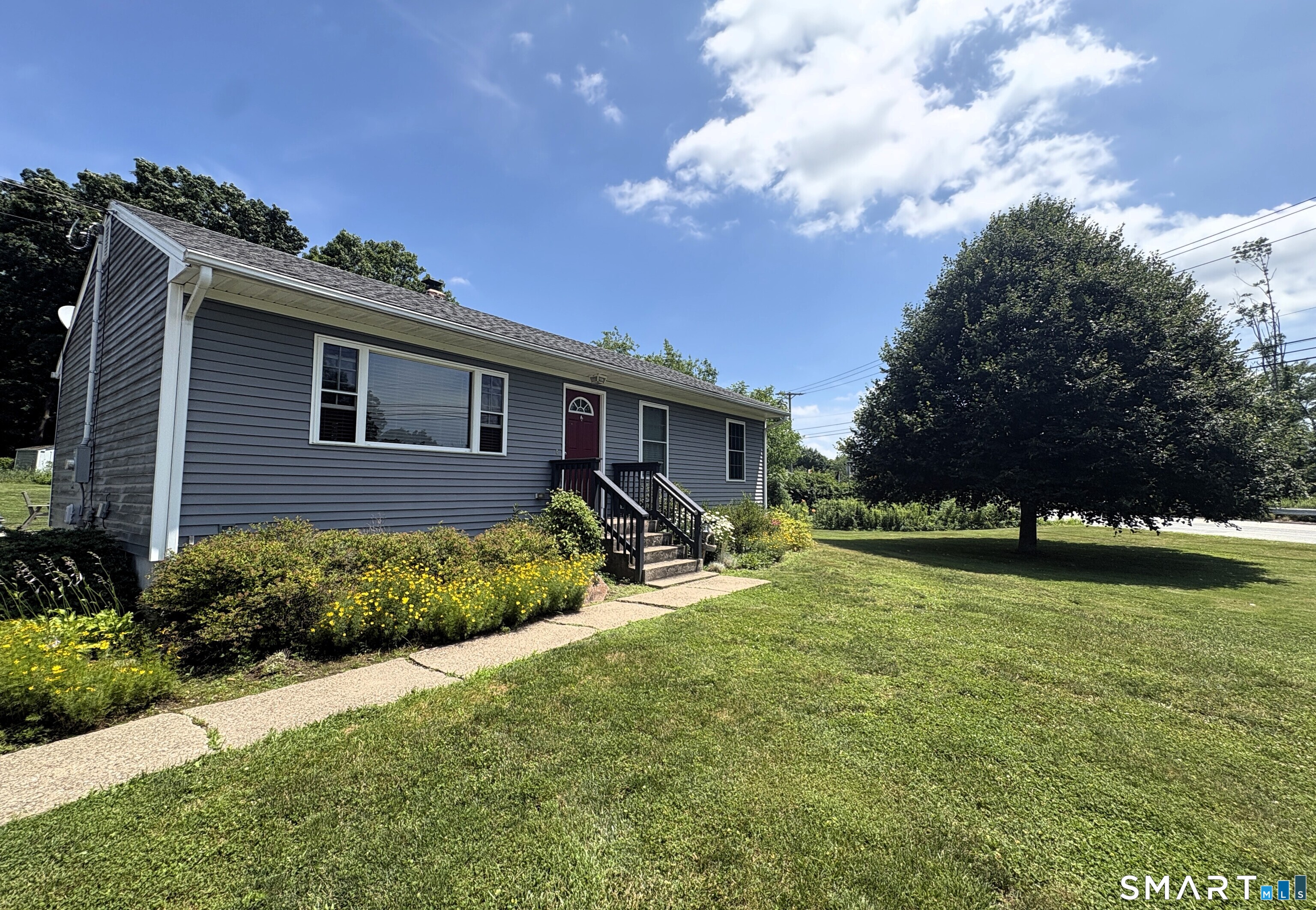 12 Gateway Road Colchester CT 06415