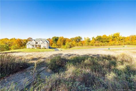 61 Weatherstone Avon CT 06001