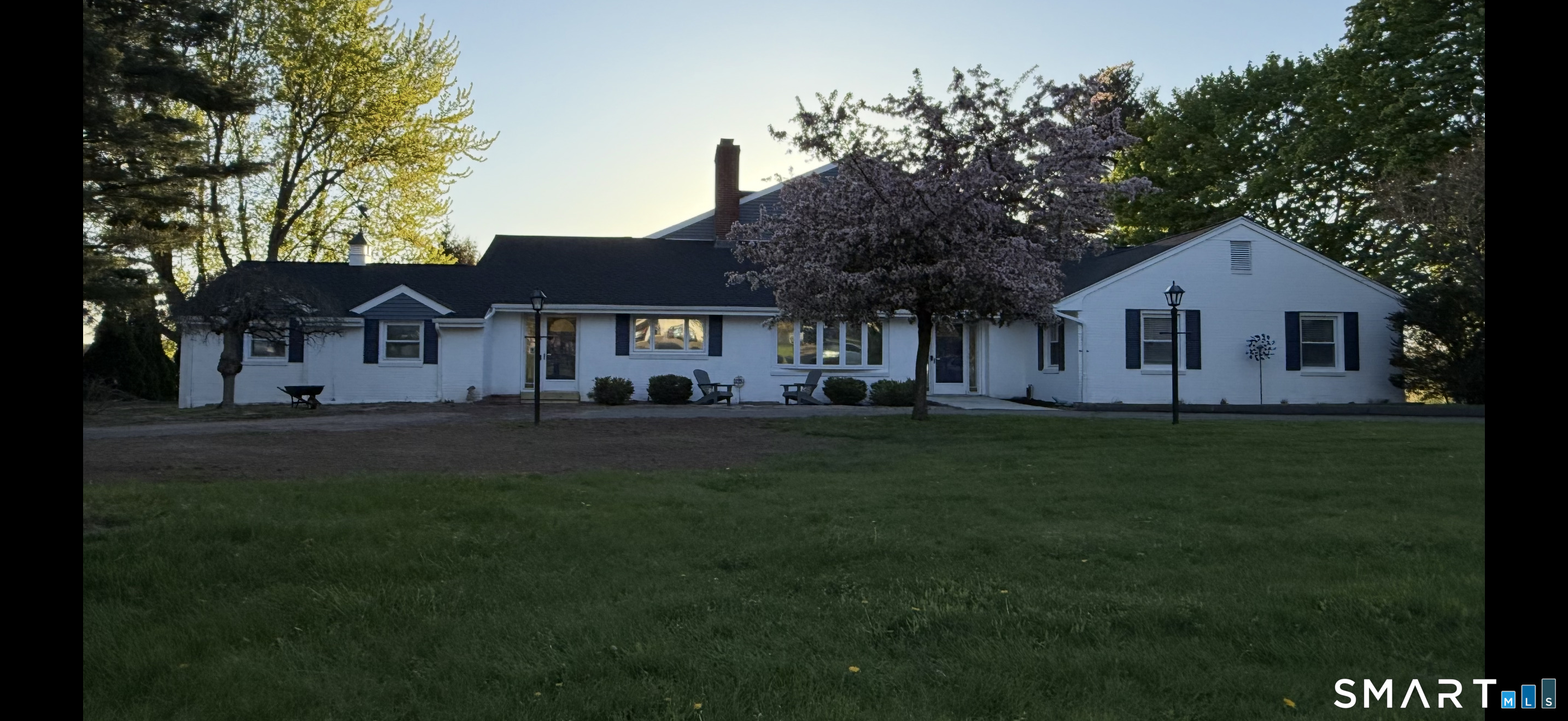 7 Riverview Street Enfield CT 06082