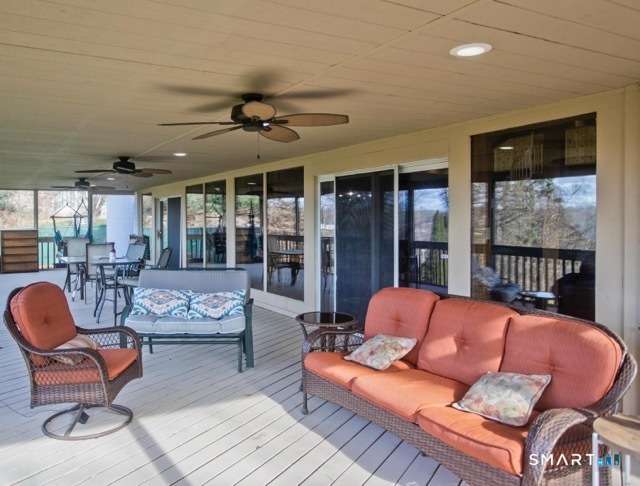 7 Riverview Street Enfield CT 06082