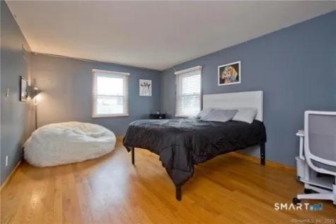 7 Riverview Street Enfield CT 06082
