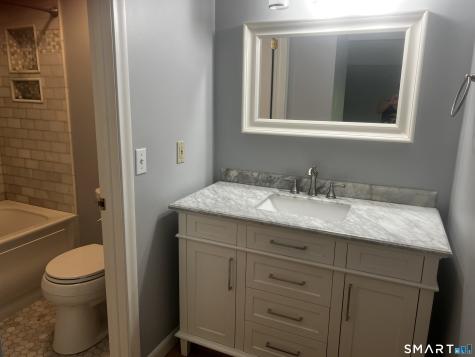 328 Tunxis Road West Hartford CT 06107