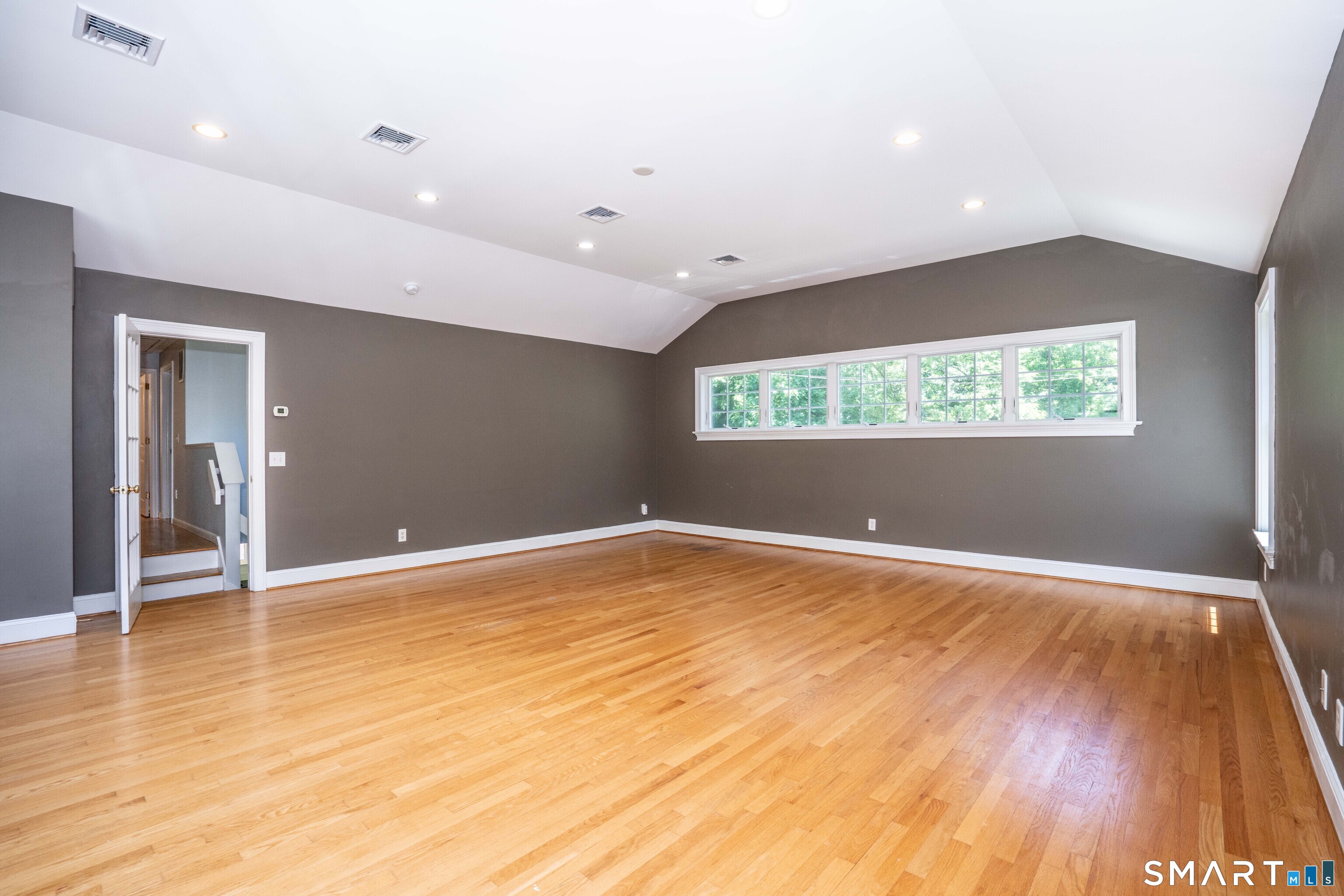 328 Tunxis Road West Hartford CT 06107