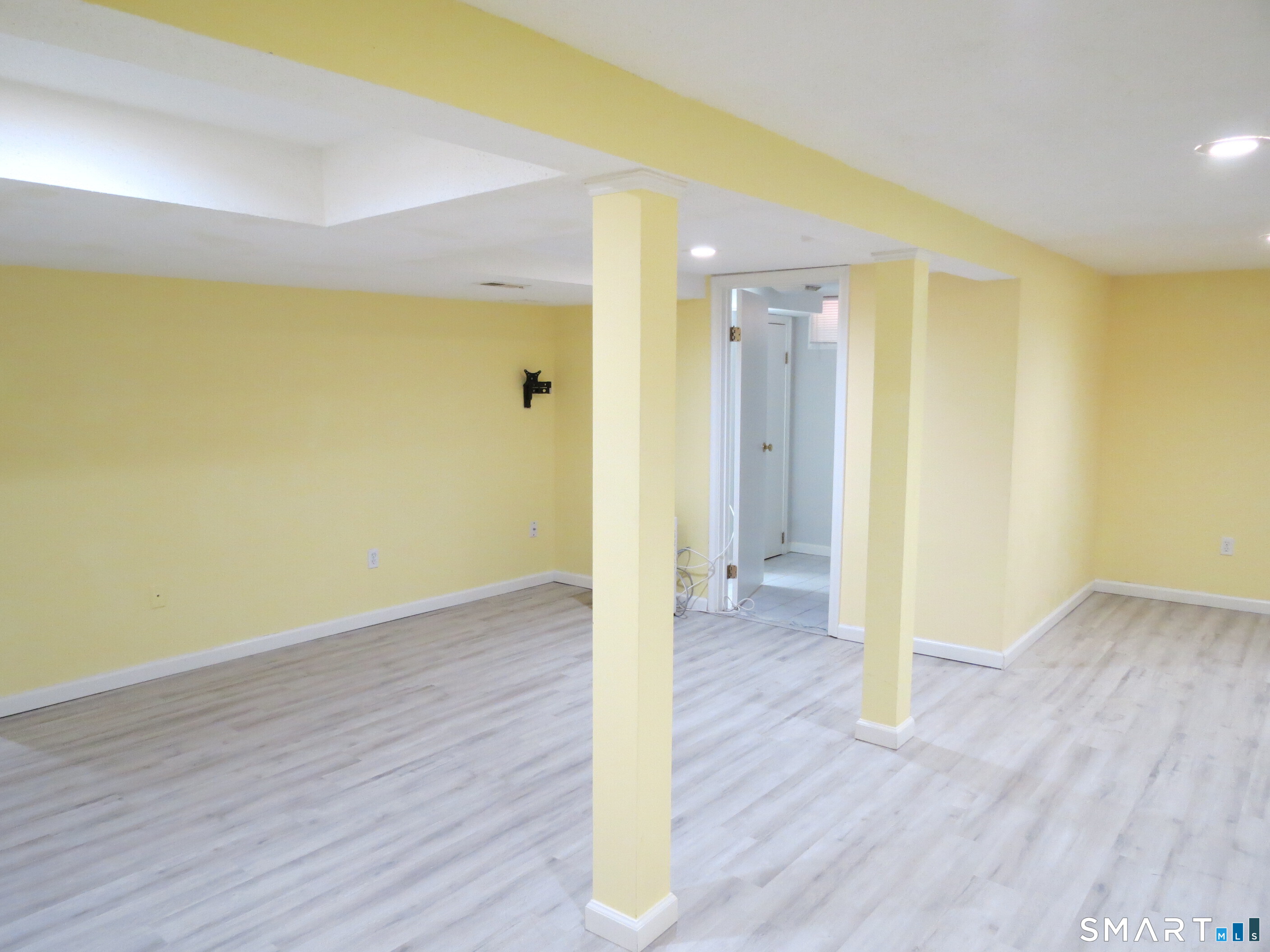 328 Tunxis Road West Hartford CT 06107