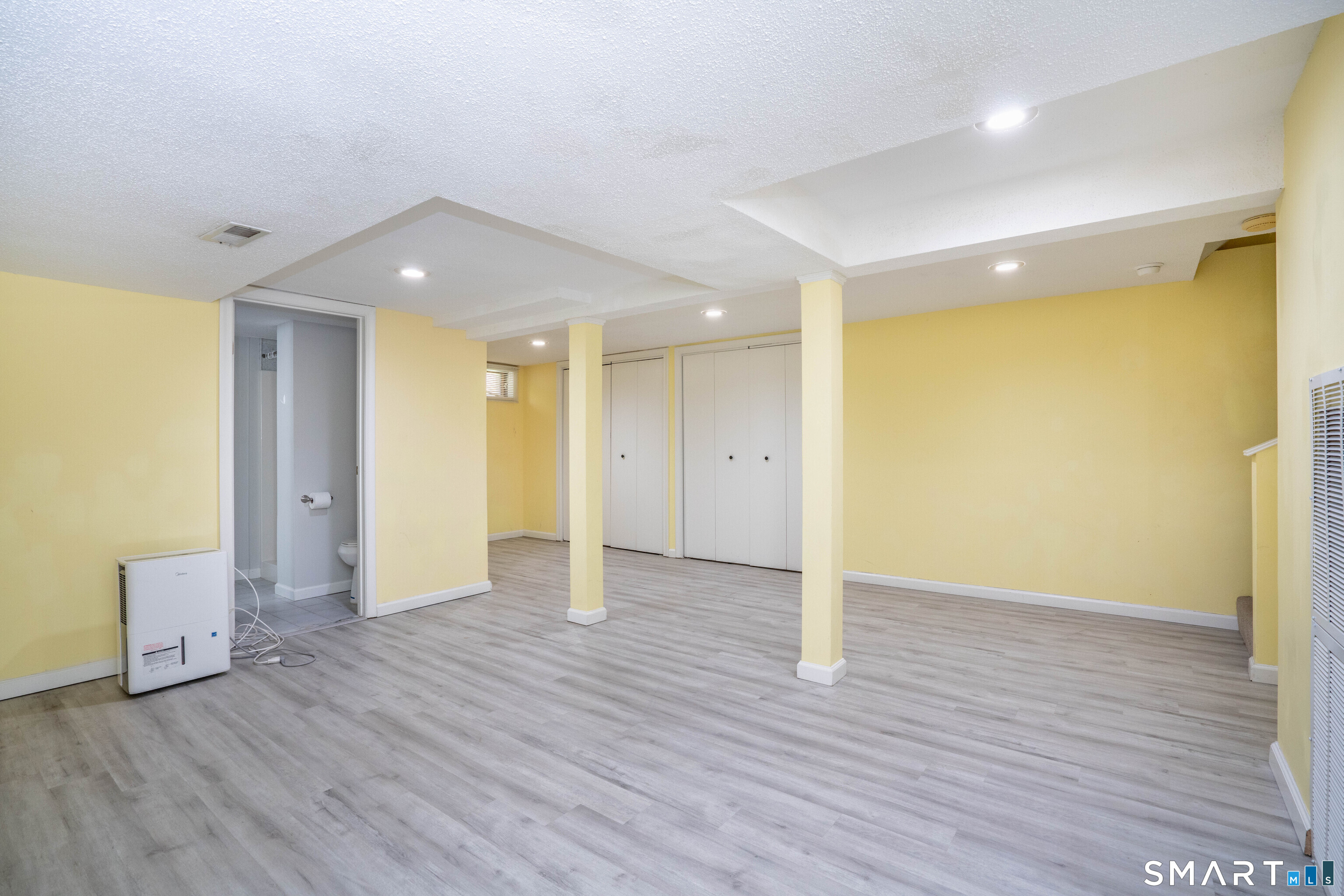 328 Tunxis Road West Hartford CT 06107