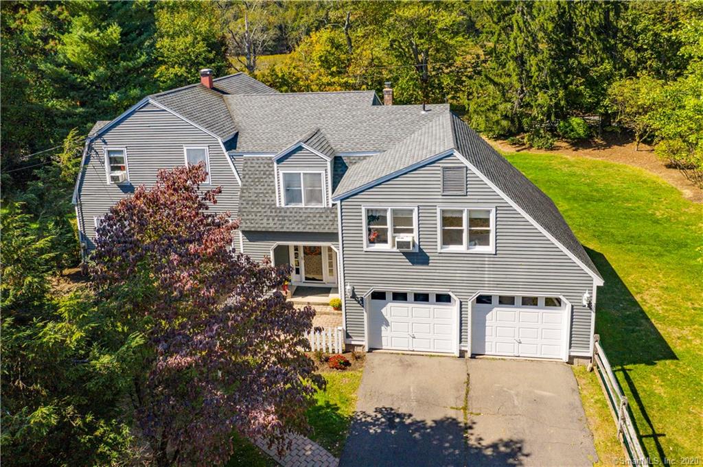128 Holcomb Street Simsbury CT 06070