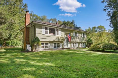 12 Upper Parish Drive Weston CT 06883