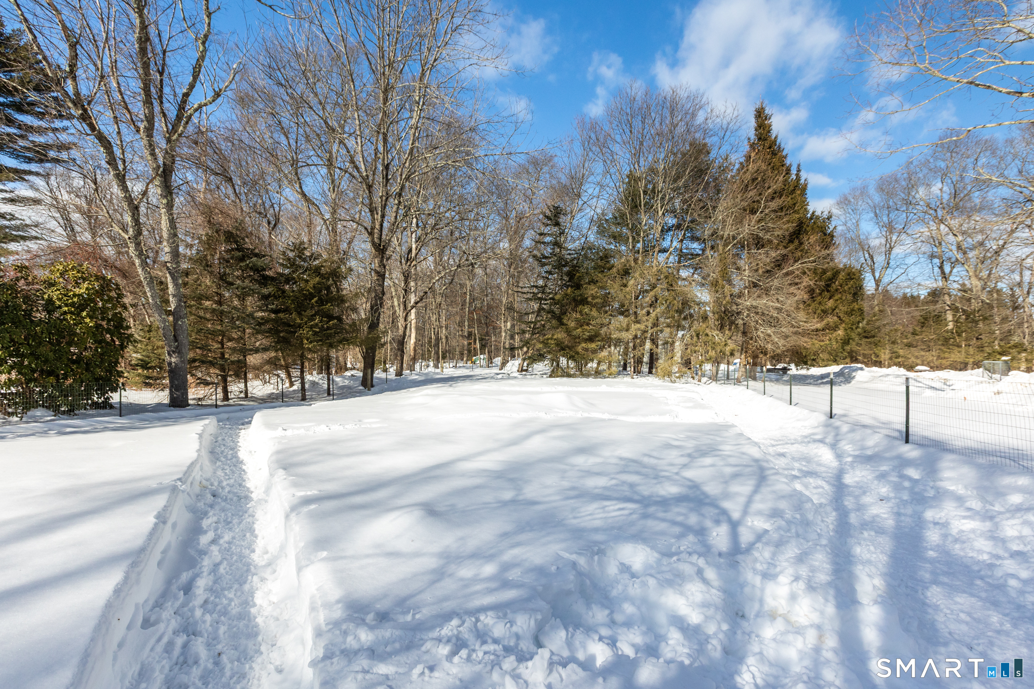 51 Sandy Beach Road Ellington CT 06029