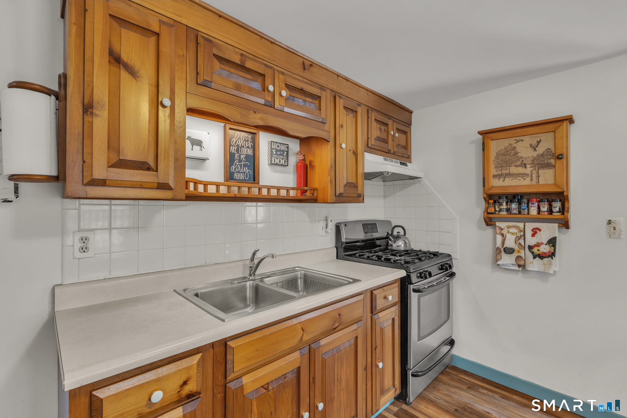 51 Sandy Beach Road Ellington CT 06029