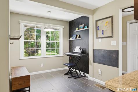 41 Hemlock Trail Trumbull CT 06611