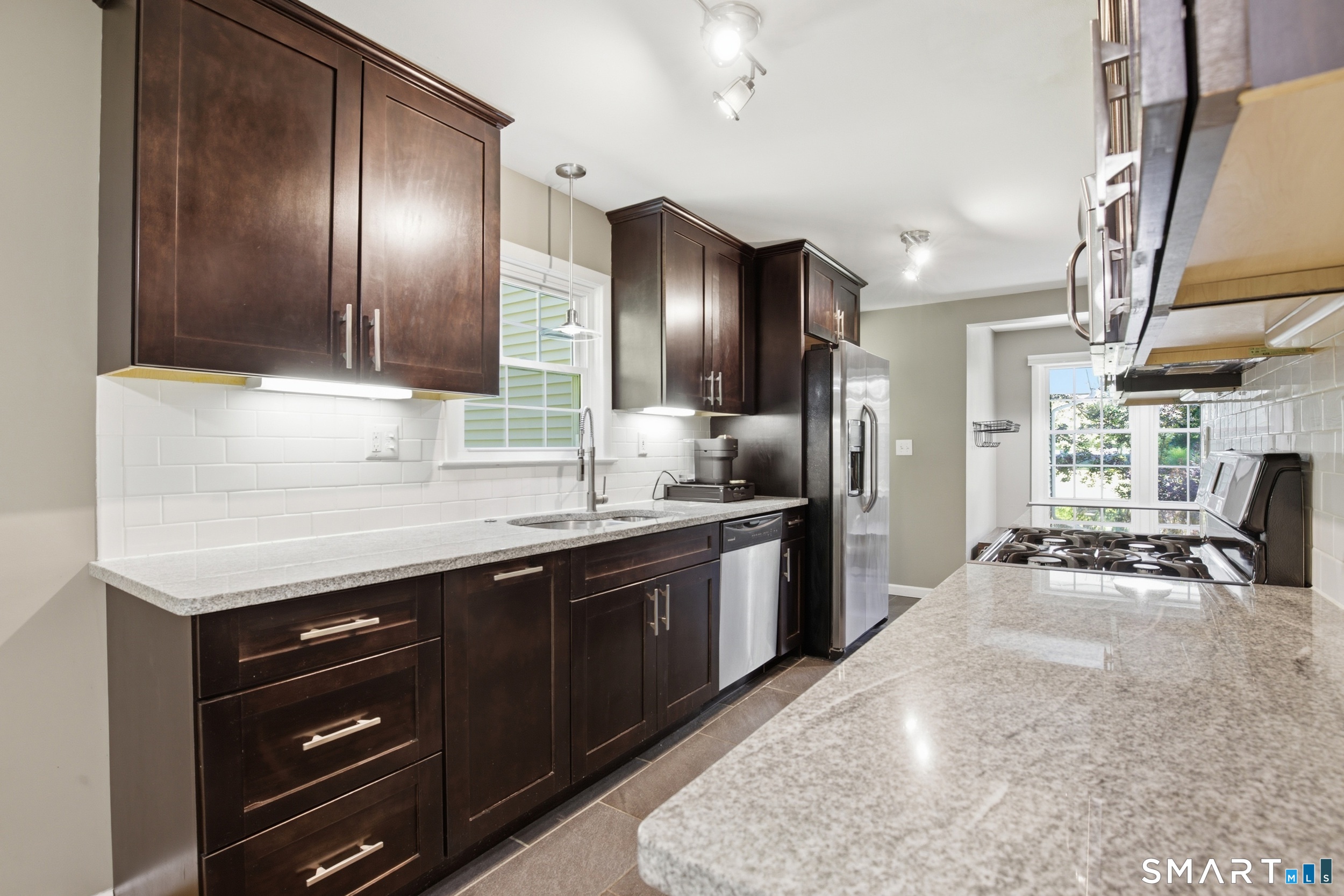 41 Hemlock Trail Trumbull CT 06611