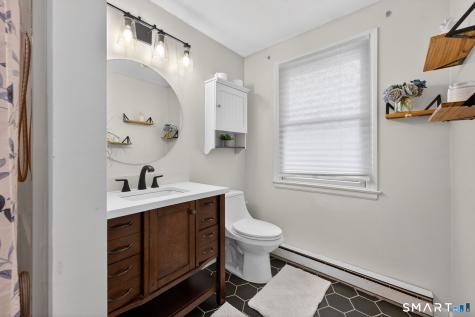 15 Blue Spruce Street Middletown CT 06457