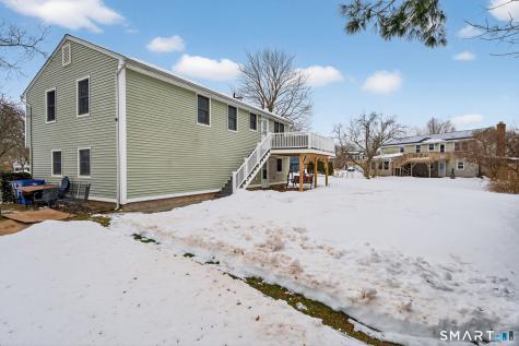 15 Blue Spruce Street Middletown CT 06457