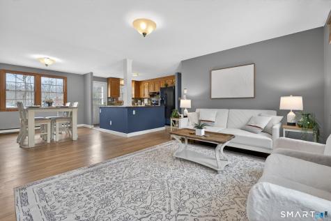 15 Blue Spruce Street Middletown CT 06457