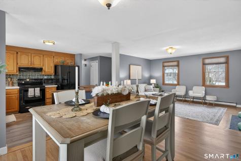 15 Blue Spruce Street Middletown CT 06457