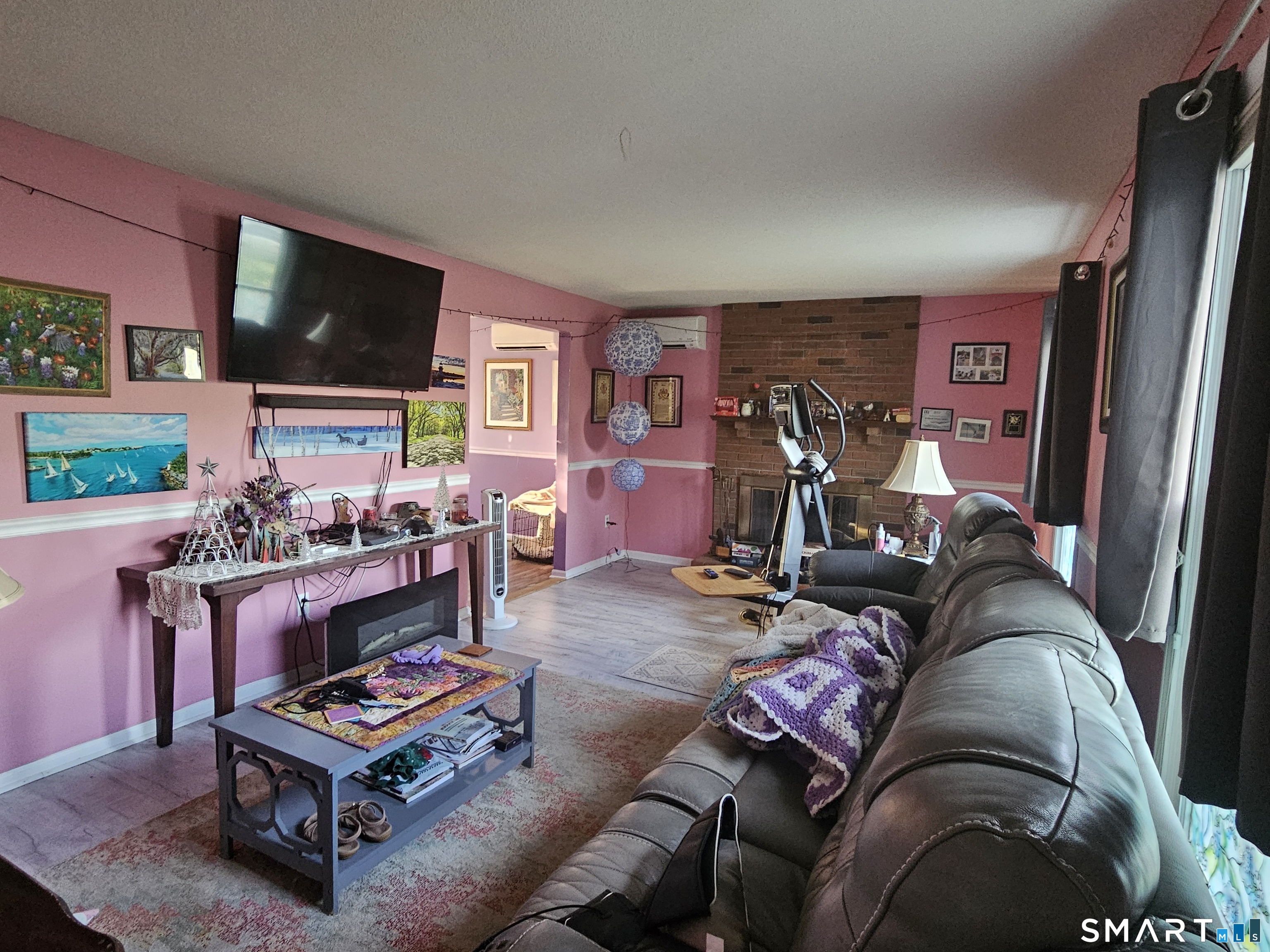 18 Chelsea Lane Windsor CT 06095