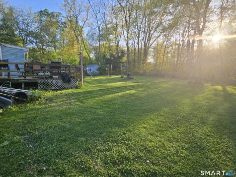 18 Chelsea Lane Windsor CT 06095