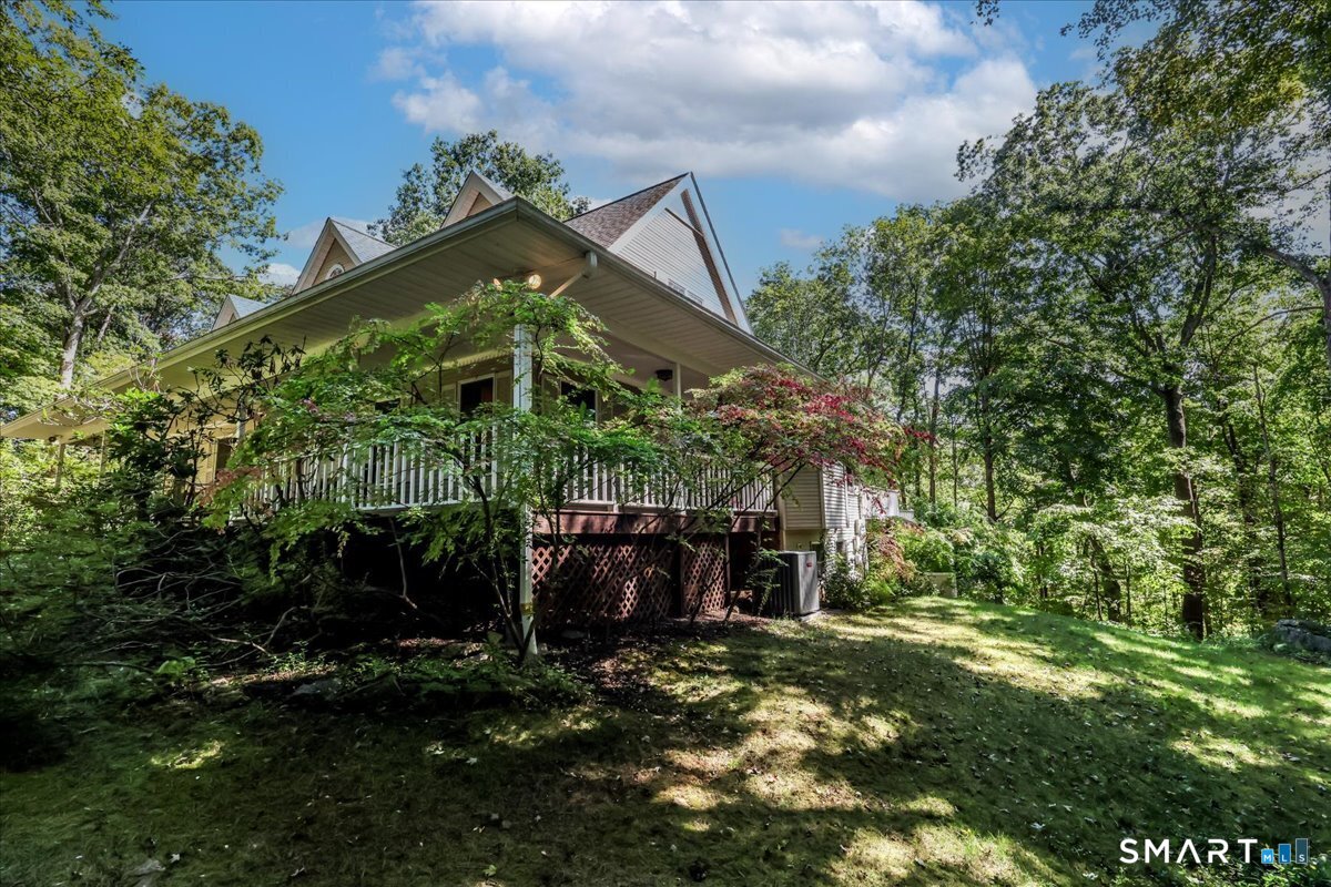 2 Norton Lane New Milford CT 06776