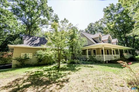 2 Norton Lane New Milford CT 06776