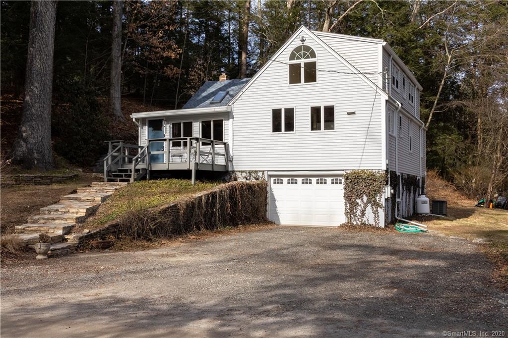 105 Riverhill Road Southbury CT 06488
