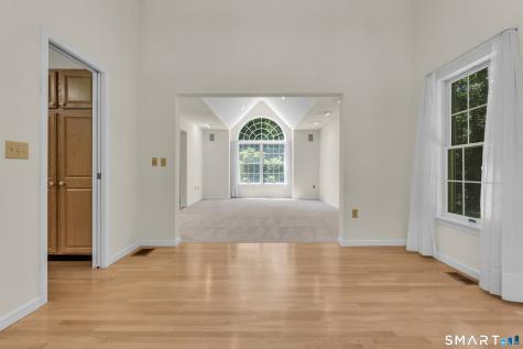 46 Spring Rock Road East Lyme CT 06333