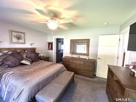 8 Stonewall Drive Killingworth CT 06419