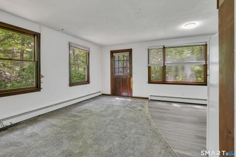 16 Shanda Lane Tolland CT 06084