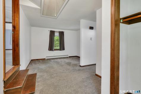 16 Shanda Lane Tolland CT 06084